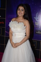 Shalini Pandey at Zee Telugu 2018 Apsara Awards